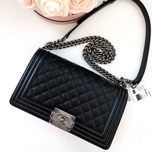 ❌SOLD❌ RARE Chanel Old Medium Boy Blck caviar RHW